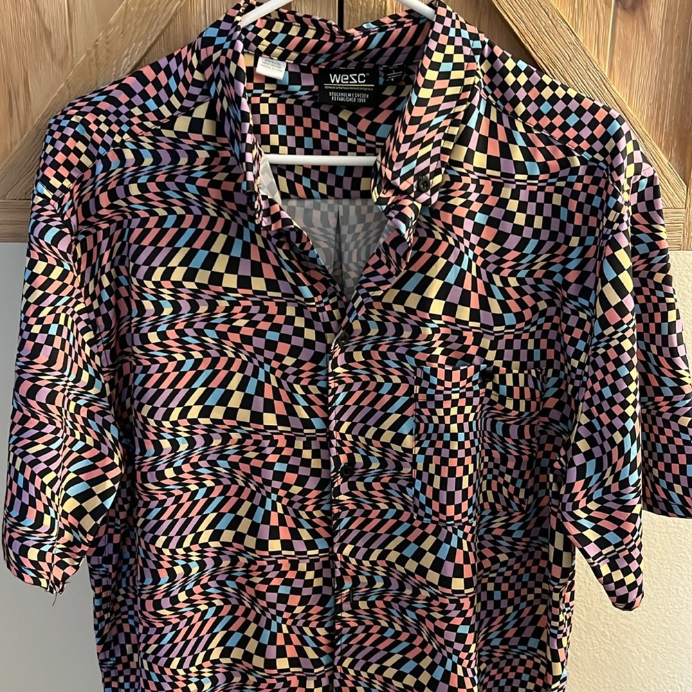 (L) 80s Look Retro Style Shirt Great for 80s theme Party, Halloween 80s Costume